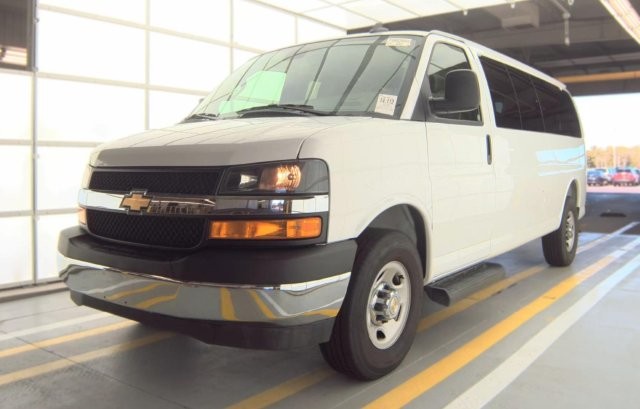 2025 Chevrolet Express Passenger LT